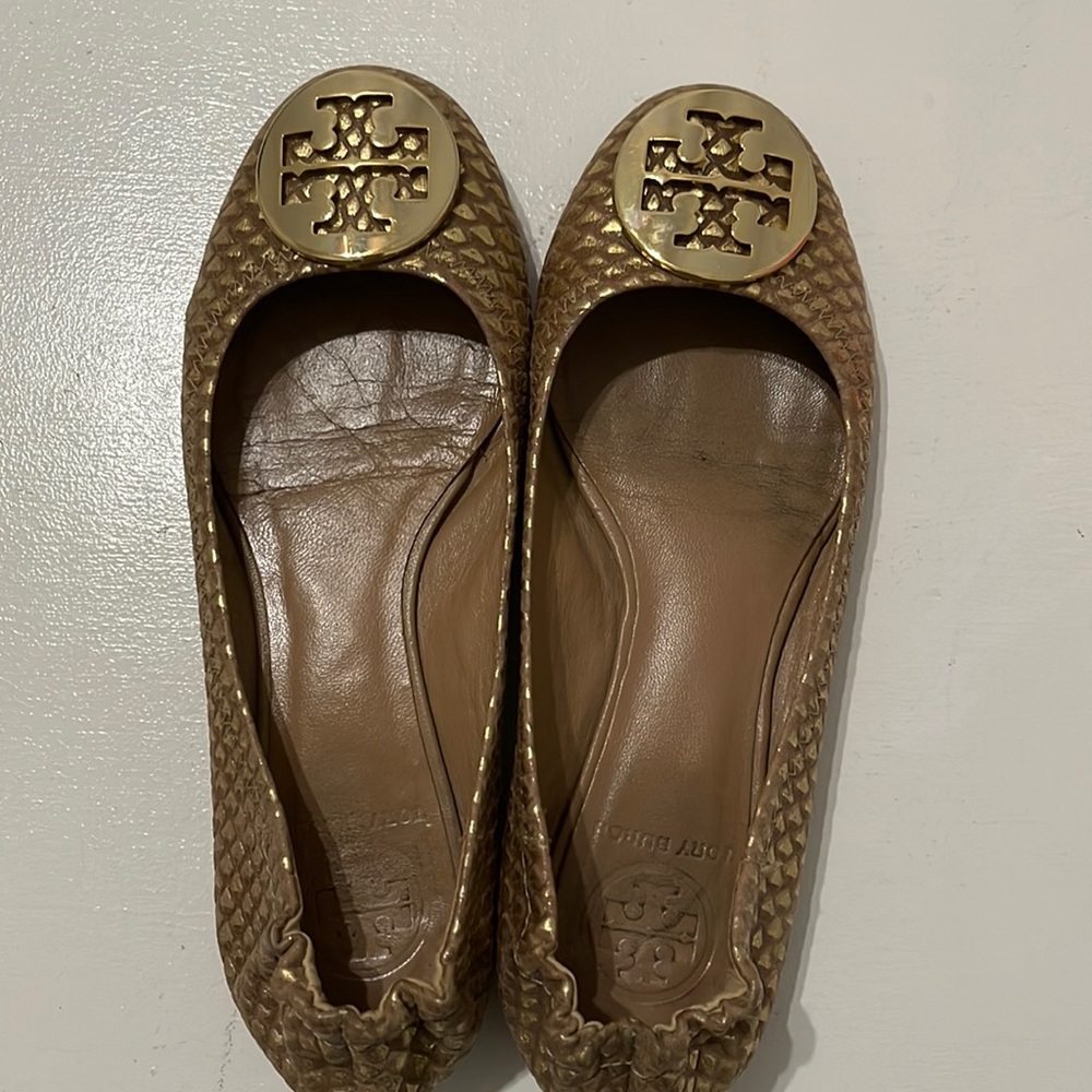 Size 7 Tory Burch flats